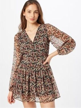 Bardot Cutout Frill Ditsy Floral Mini Dress Black Romantic feminine NWT XS